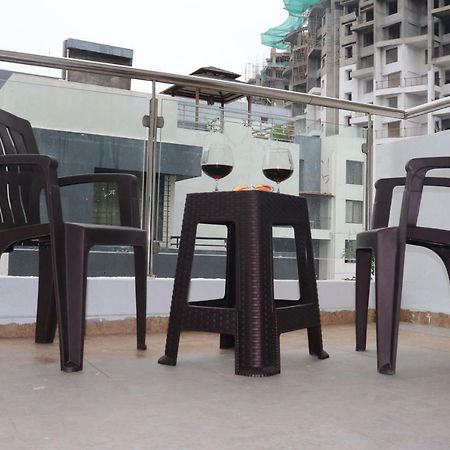 Emerald Vista Luxury Suites Pune Esterno foto