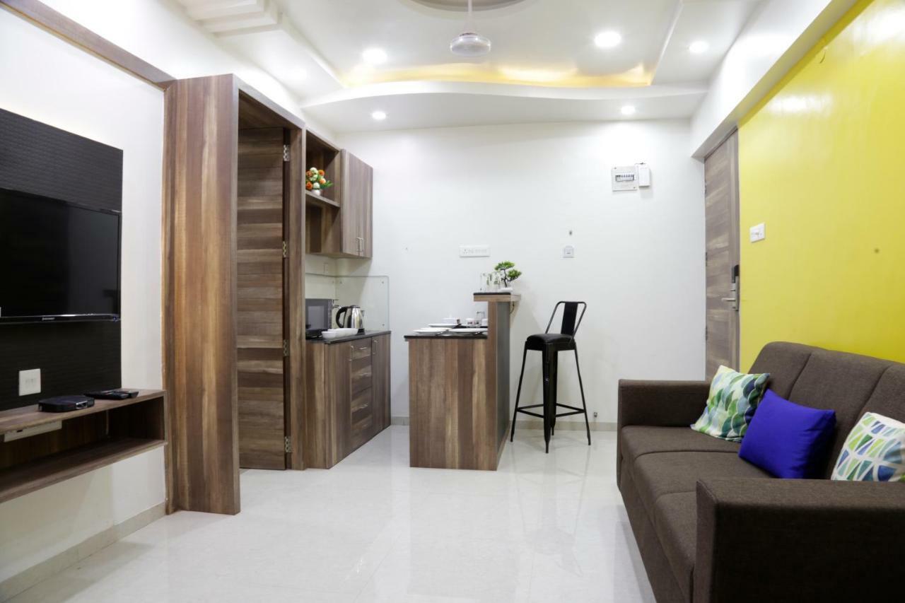 Emerald Vista Luxury Suites Pune Esterno foto