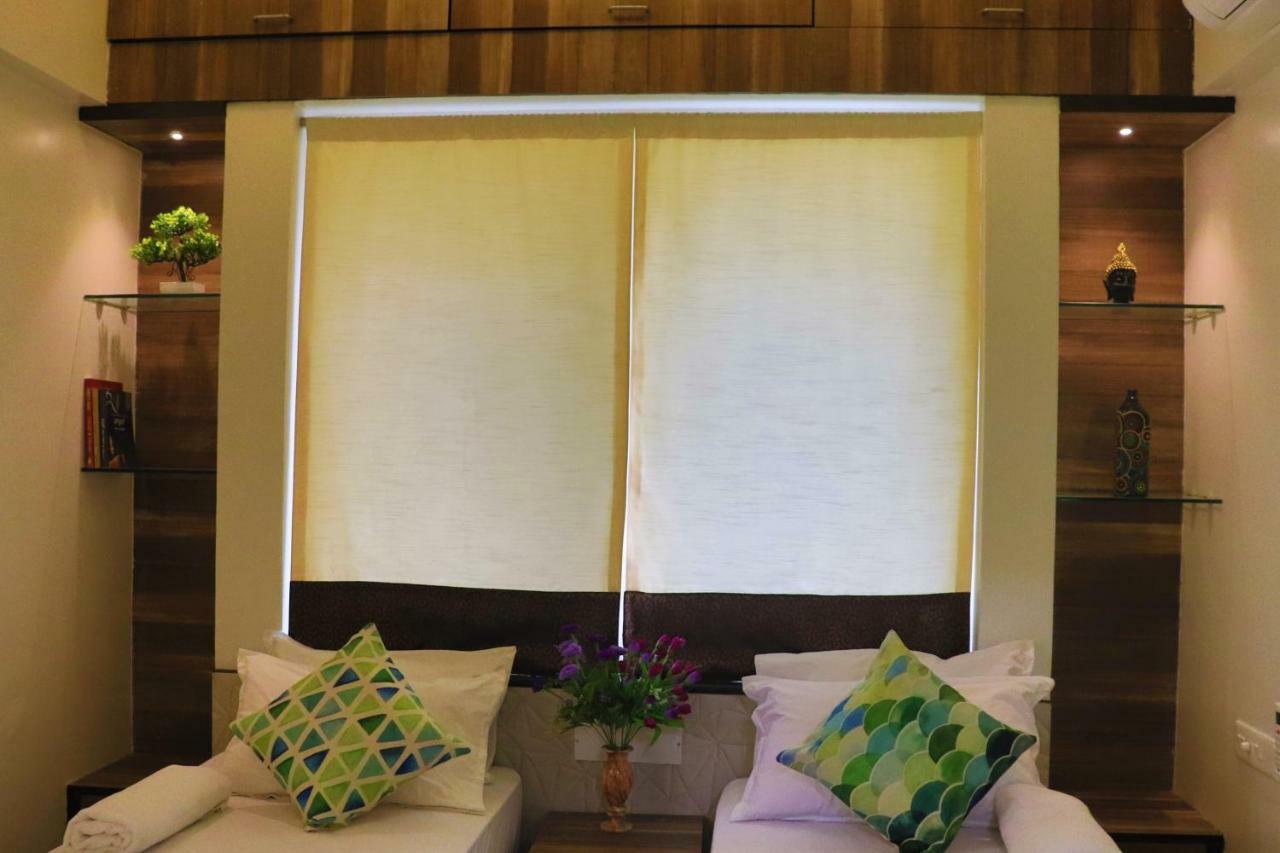 Emerald Vista Luxury Suites Pune Esterno foto