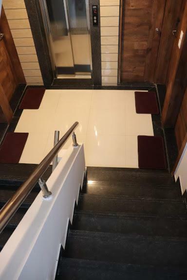 Emerald Vista Luxury Suites Pune Esterno foto