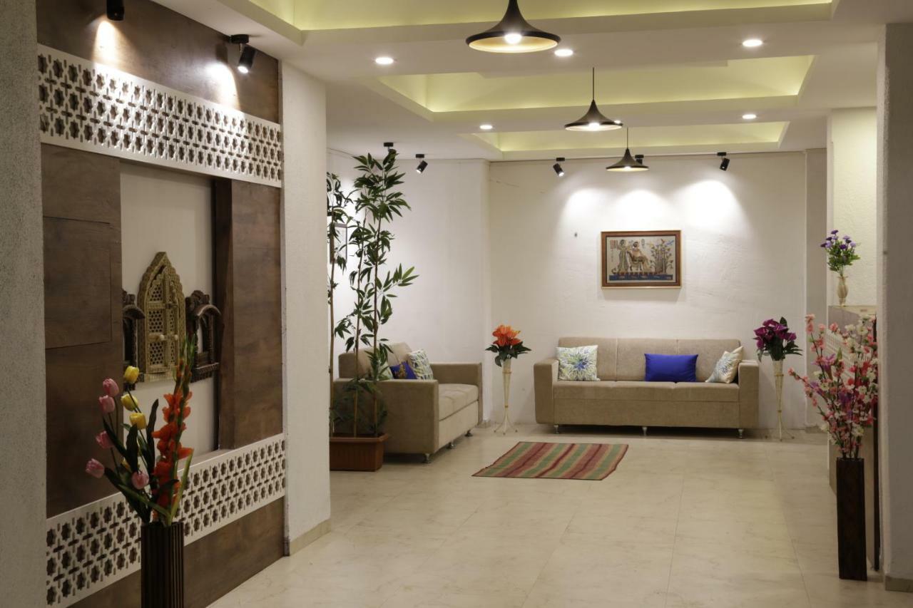 Emerald Vista Luxury Suites Pune Esterno foto